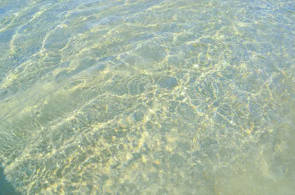 Transparentes Wasser des indischen Ozeans — Stockfoto