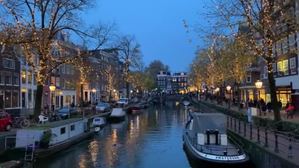 Amsterdam Bekende Gracht Bruggen Huizen Nederland November 2019 — Stockvideo
