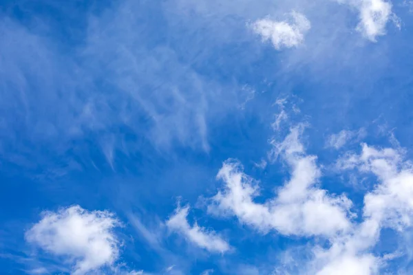 Bellissimo Tramonto Nuvoloso Paesaggio Marino Cielo Rosa Blu Riflesso Nell — Foto Stock