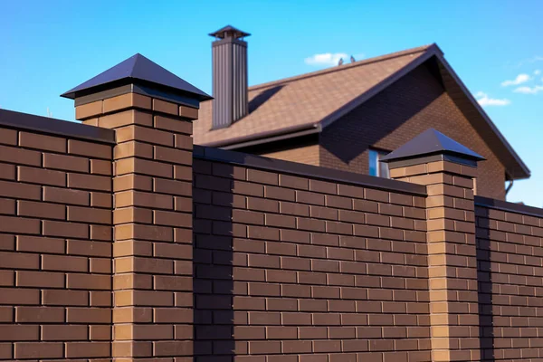 High Dark Brick Wall Covers Private Territory Cottage Part Roof — Stock Photo, Image