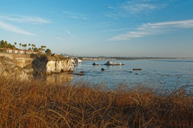 Günbatımında Pismo Sahili Kayalıkları, Kaliforniya Sahil Hattı