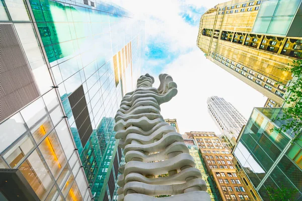 New York City Usa Mei 2019 Guardian Hero Sculptuur Van — Stockfoto