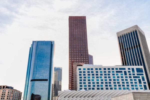 Architectonische Achtergrond Moderne Gebouwen Los Angeles Wolkenkrabbers Afnemend Perspectief Kopieerruimte — Stockfoto