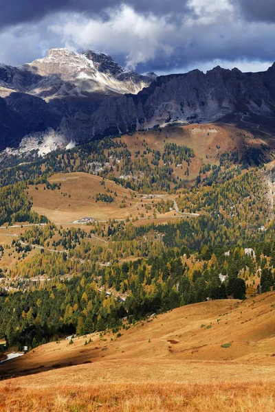 Dolomitler Talya Avrupa Sonbahar Sonu Manzarası — Stok fotoğraf