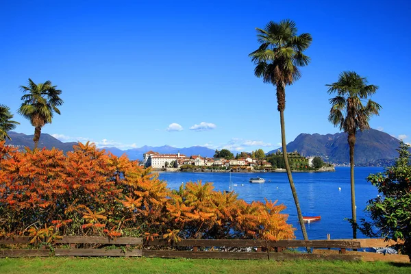 Malerischer Blick auf den Lago Maggiore — Stockfoto