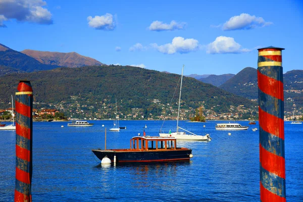 Lake Maggiore doğal görünümü — Stok fotoğraf