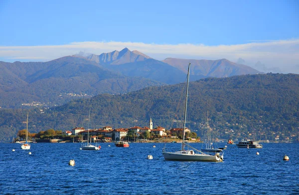 Malerischer Blick auf den Lago Maggiore — Stockfoto