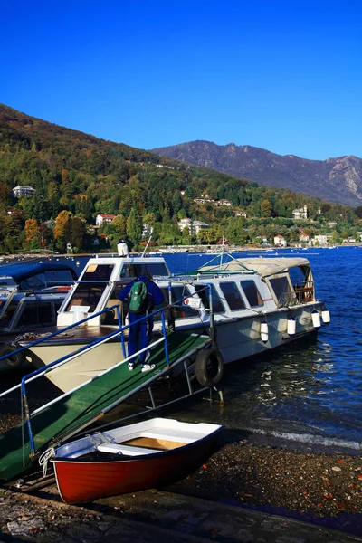 Vista Panorámica Del Lago Mayor Italia Europa —  Fotos de Stock