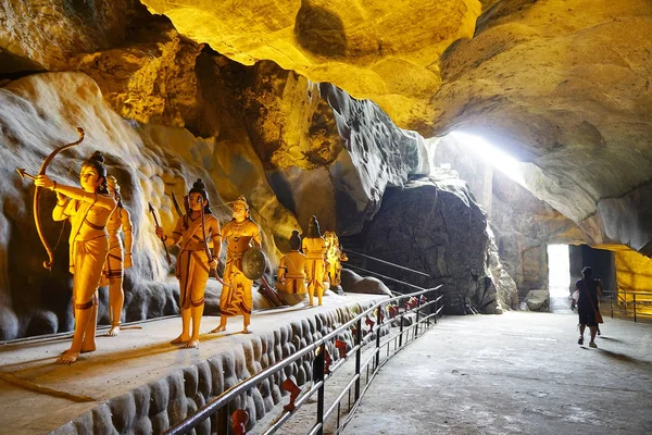 Ramayana Cave - Batu Caves — Stock Photo, Image