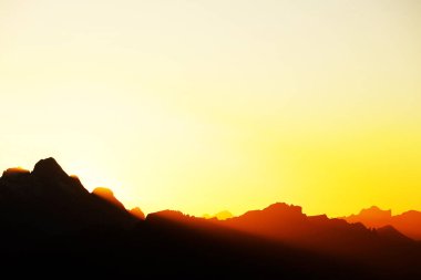 Sunset view of mount Croda da Lago and Ambrizzola Ridge from Passo Giau, South Tirol, Dolomites, Italy, Europe