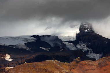 Skaftafell Doğal Parkı, İzlanda, Avrupa 'da volkanik alp manzarası