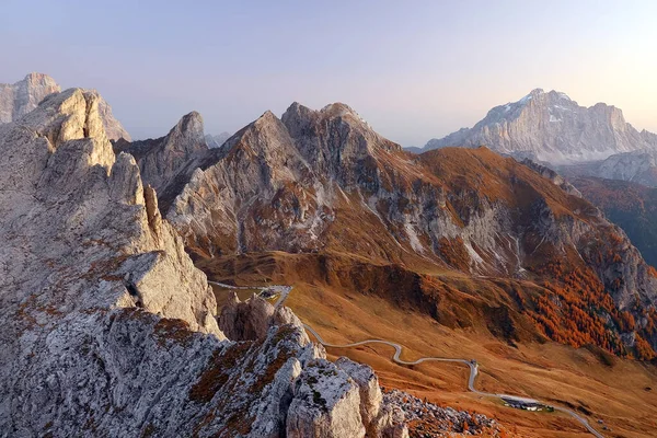 Herbstliche Abendlandschaft Von Passo Giau Dolomiten Italien Europa — Stockfoto