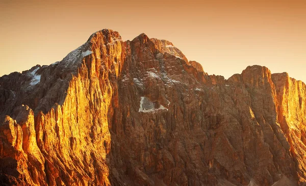 Luz Quente Pôr Sol Sobre Dolomitas Itália Europa — Fotografia de Stock