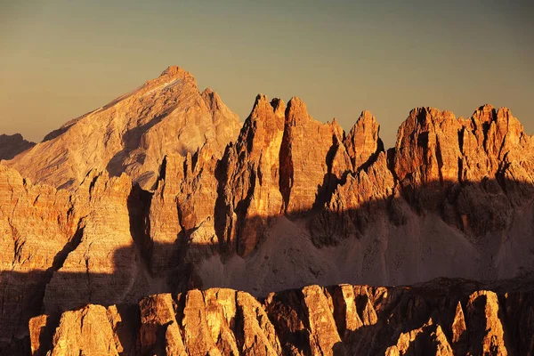 Coucher Soleil Chaud Sur Les Dolomites Italie Europe — Photo