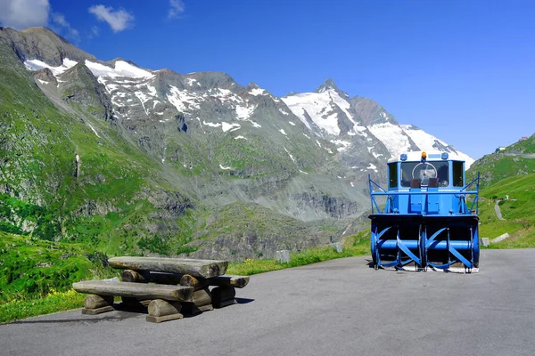 Grossglockner Daki Kar Temizleme Aracı Yüksek Alp Yolu Ulusal Park — Stok fotoğraf