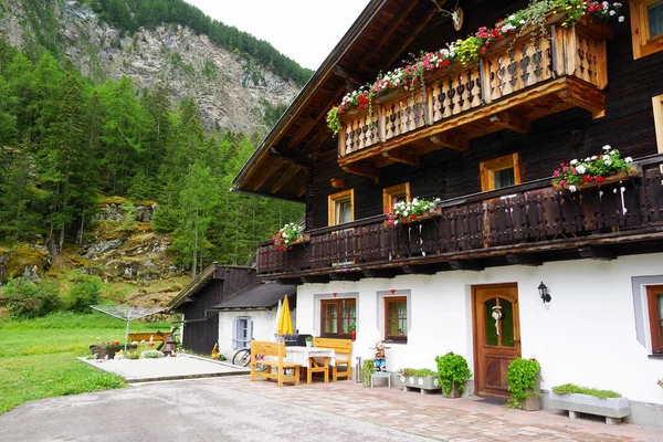 Traditional Wooden Architecture South Tyrol Austria Europe — Stock Photo, Image
