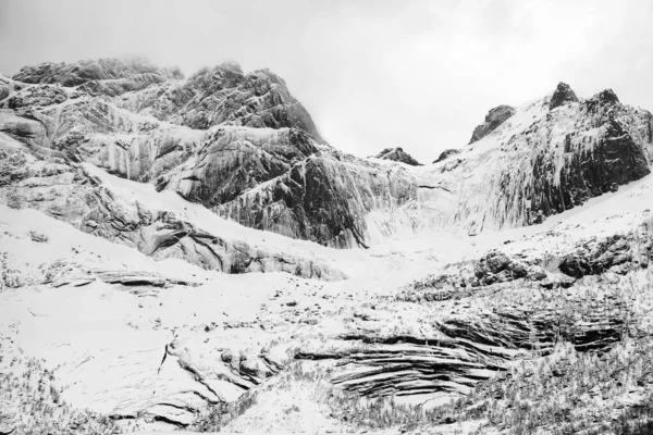 Paisaje Nublado Invierno Archipiélago Lofoten Noruega Europa — Foto de Stock