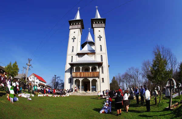 Local People Dressed Traditional Clothes Celebrating Easter Holidays Breb Village — Stock Photo, Image