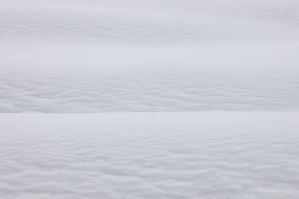 Śnieżnobiałe Tło Struktura Śniegu Błyszczący Śnieg Bokeh Rozmyte Tło Zbliżenie — Zdjęcie stockowe