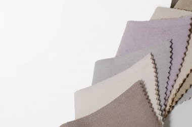 Kadife Tekstil örnekleri parlak topluluğu. Kumaş doku arka plan.