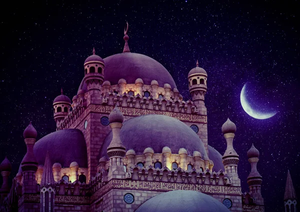 Islamic background with The Al Sahaba Mosque in Sharm El Sheikh against ramadan dusk sky and crescent moon. Fragment — Stock Photo, Image
