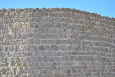 Güneşli bir günde Bahreyn Ulusal Fort Manzarası