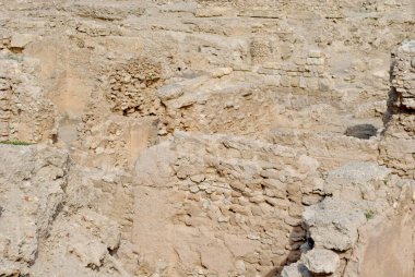 Güneşli günde Bahreyn Ulusal Kalesi, Al Bahreyn Kalesi