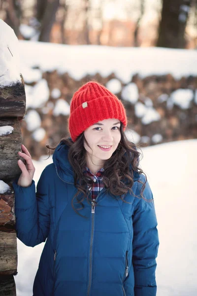 Beautiful Young Girl Warm Cap Wool Alpaca Winter Forest — Stock Photo, Image