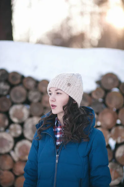 Beautiful Young Girl Warm Cap Wool Alpaca Winter Forest — Stock Photo, Image