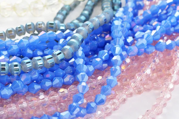 Mezcla Perlas Cristal Facetadas Color Materiales Para Trabajo Creativo Sobre —  Fotos de Stock
