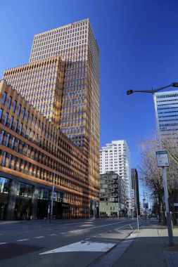 Karmaşık bir Amsterdam Zuidas geliştirme ofis binaları