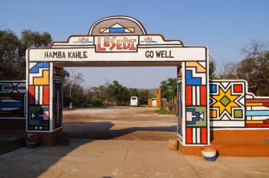 Lesedi kültür Köyü Güney Afrika ana giriş.
