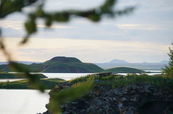 Pseudocratères près du lac Myvatn, nord de l'Islande — Photo