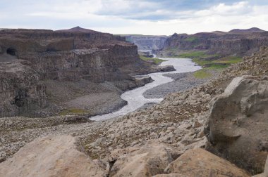İzlanda'daki güzel Dettifoss şelale
