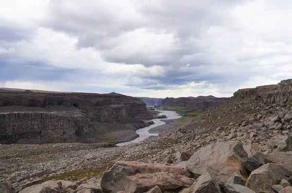 Dettifoss in het noordoosten van IJsland. Rechtenvrije Stockafbeeldingen