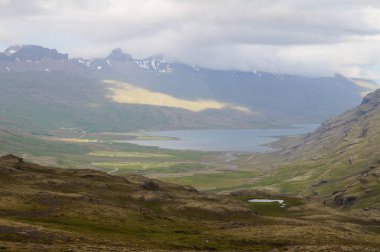 Güzel görünümü'nde yaz, İzlanda