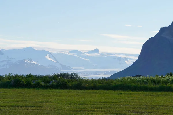 Прекрасный вид летом, Исландия . — стоковое фото