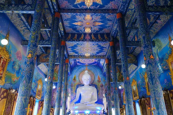 Wat Rong Sue tíz láthatatlan kék templom Chiang Rai. — Stock Fotó