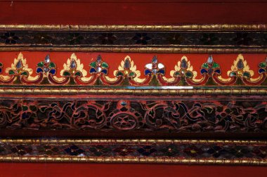 Güzel duvar Wat Sri Rong Muang, Birmanya Tapınağı, Lampang,  