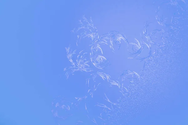 Penceredeki kar desenleri