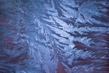 Penceredeki kar desenleri