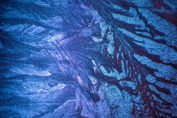 Penceredeki kar desenleri