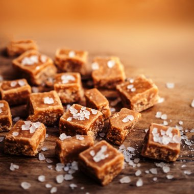  Karamelalı şekerleri karamel 