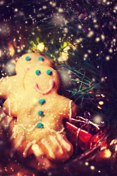 Decoraciones de Navidad - galletas de jengibre hombre — Foto de Stock