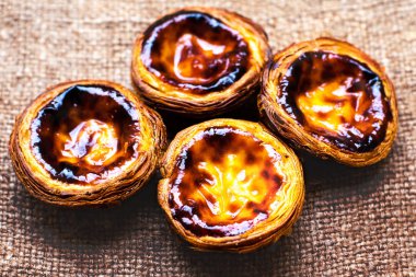 Portekizli yumurta tart