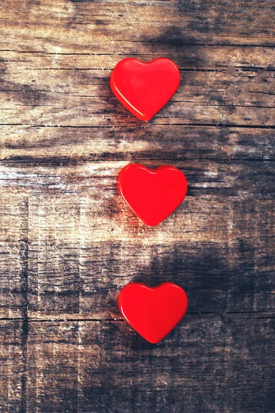 赤いハートのバレンタインデーカード — ストック写真