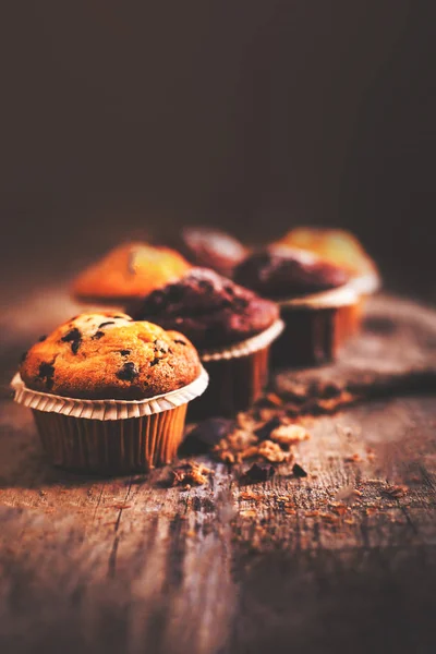 Dunkle Schokoladenmuffins — Stockfoto