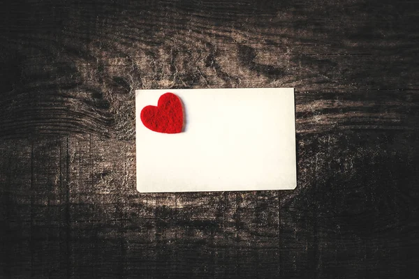 Gift card with heart — Stock Photo, Image