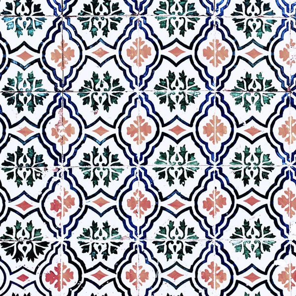 Traditional ornate portuguese decorative tiles — Stock Photo, Image