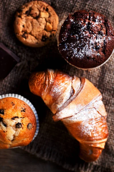 Leckere Schokoladen-Cupcakes — Stockfoto